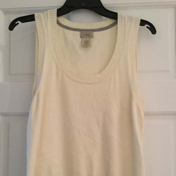 L.L. Bean Sweater Vest - Picture 1 of 3